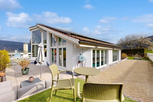 terrasse avec terrasse, day time, from property, et clôture