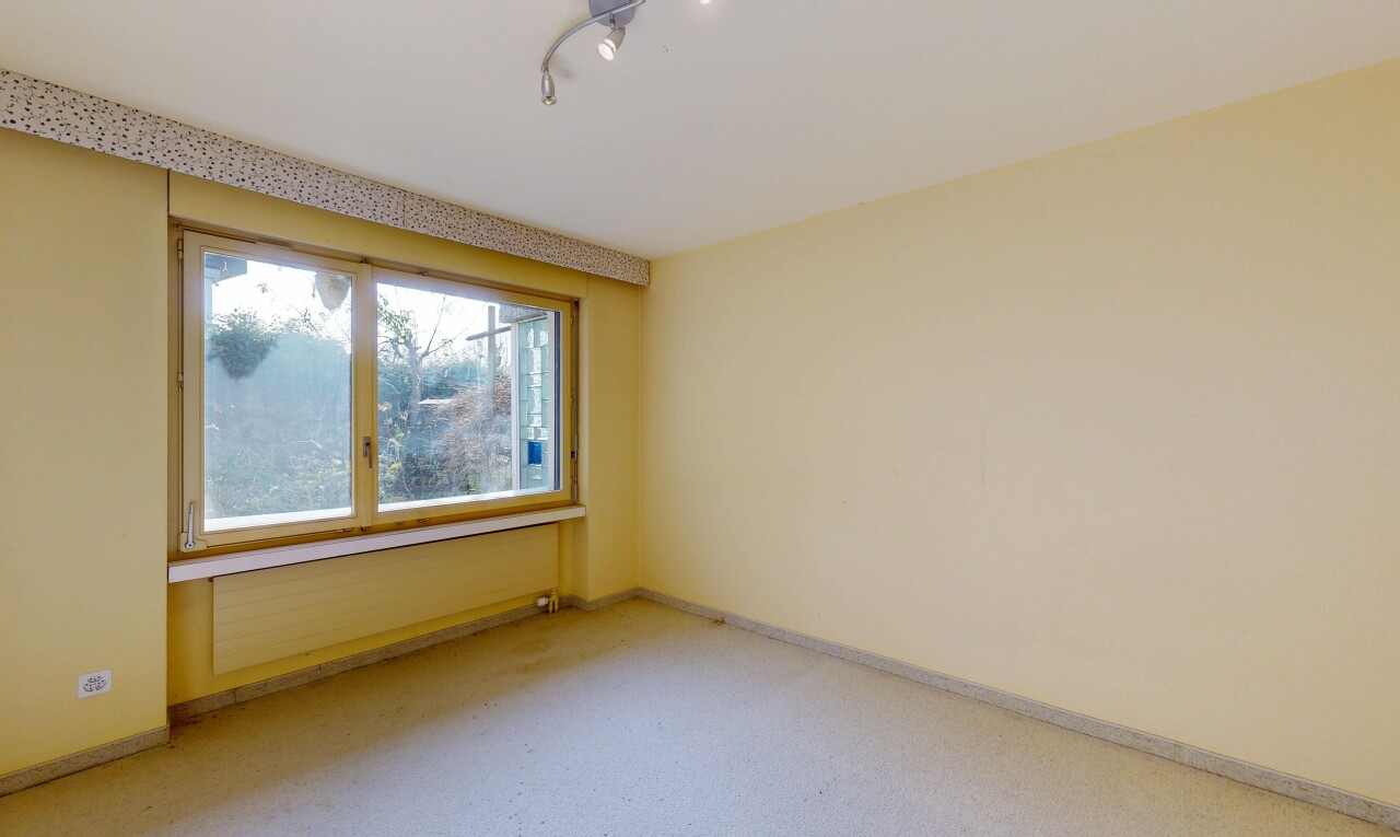pièce vide avec cloison sèche, drywall, lumière naturelle, natural light, et inside property