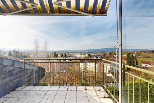 balcon avec day time, from property, et terrasse