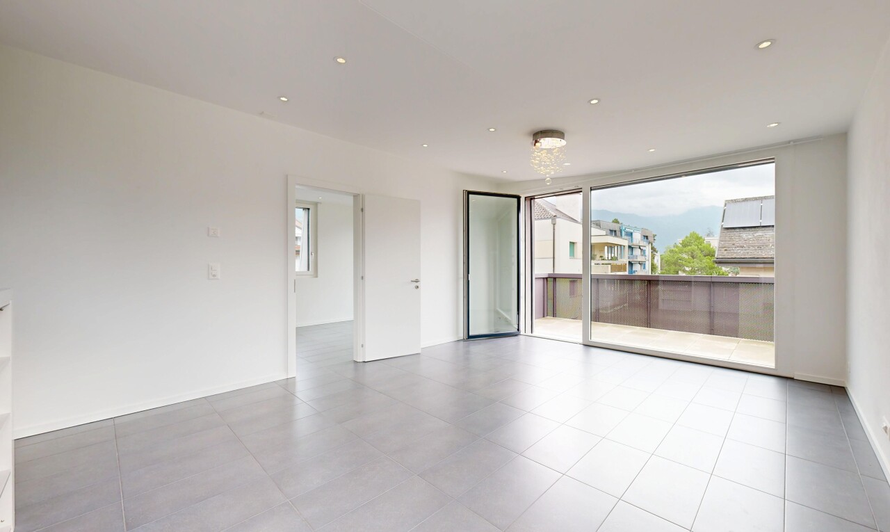 pièce vide avec lumière naturelle, natural light, inside property, cloison sèche, et drywall