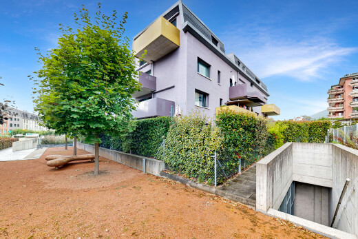 außenansicht mit day time und stuckverkleidung