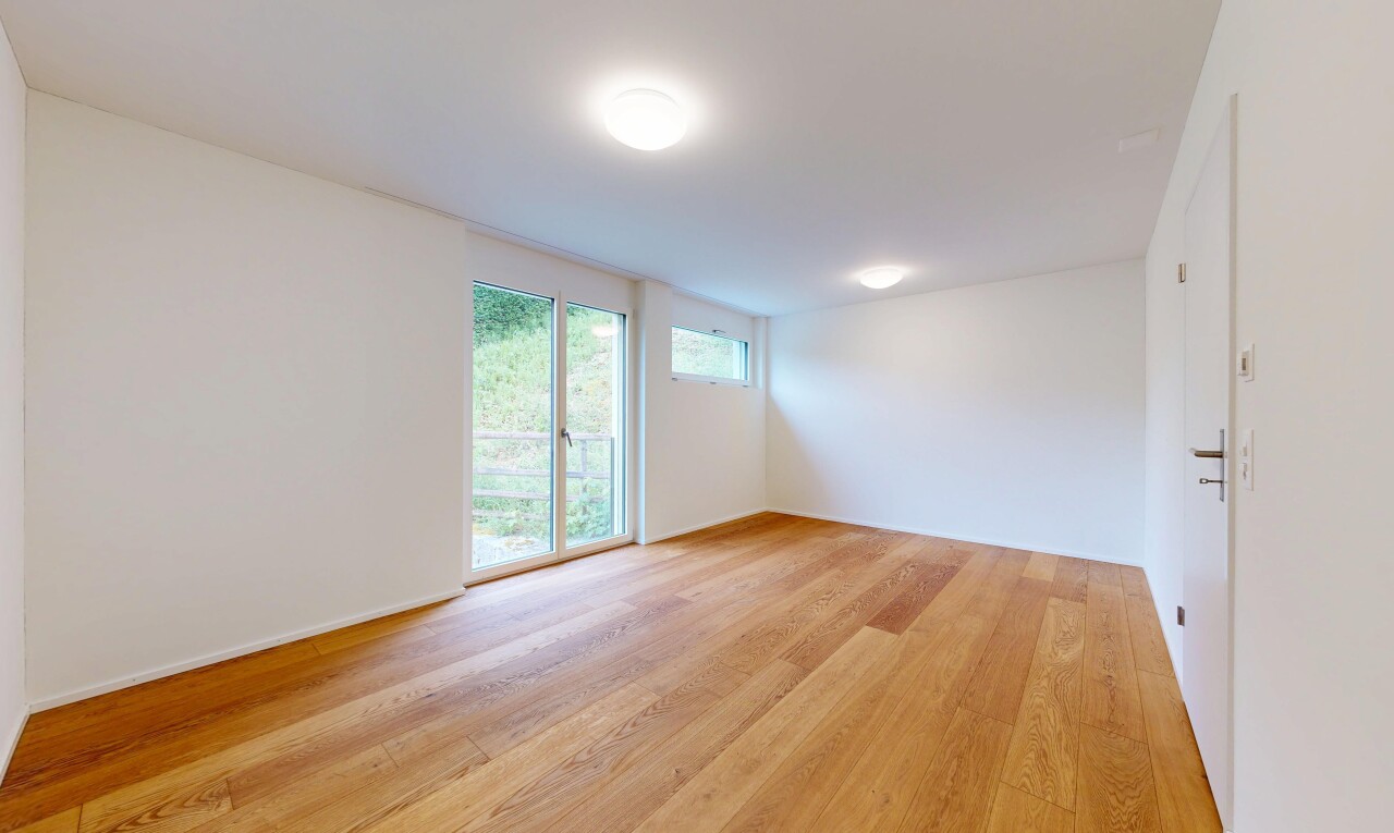 leerer raum mit inside property, wood finish floor, holzfußboden, drywall, und gipskartonwand