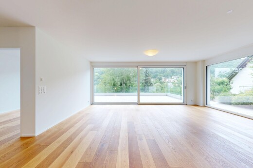 spare room featuring light wood-style flooring