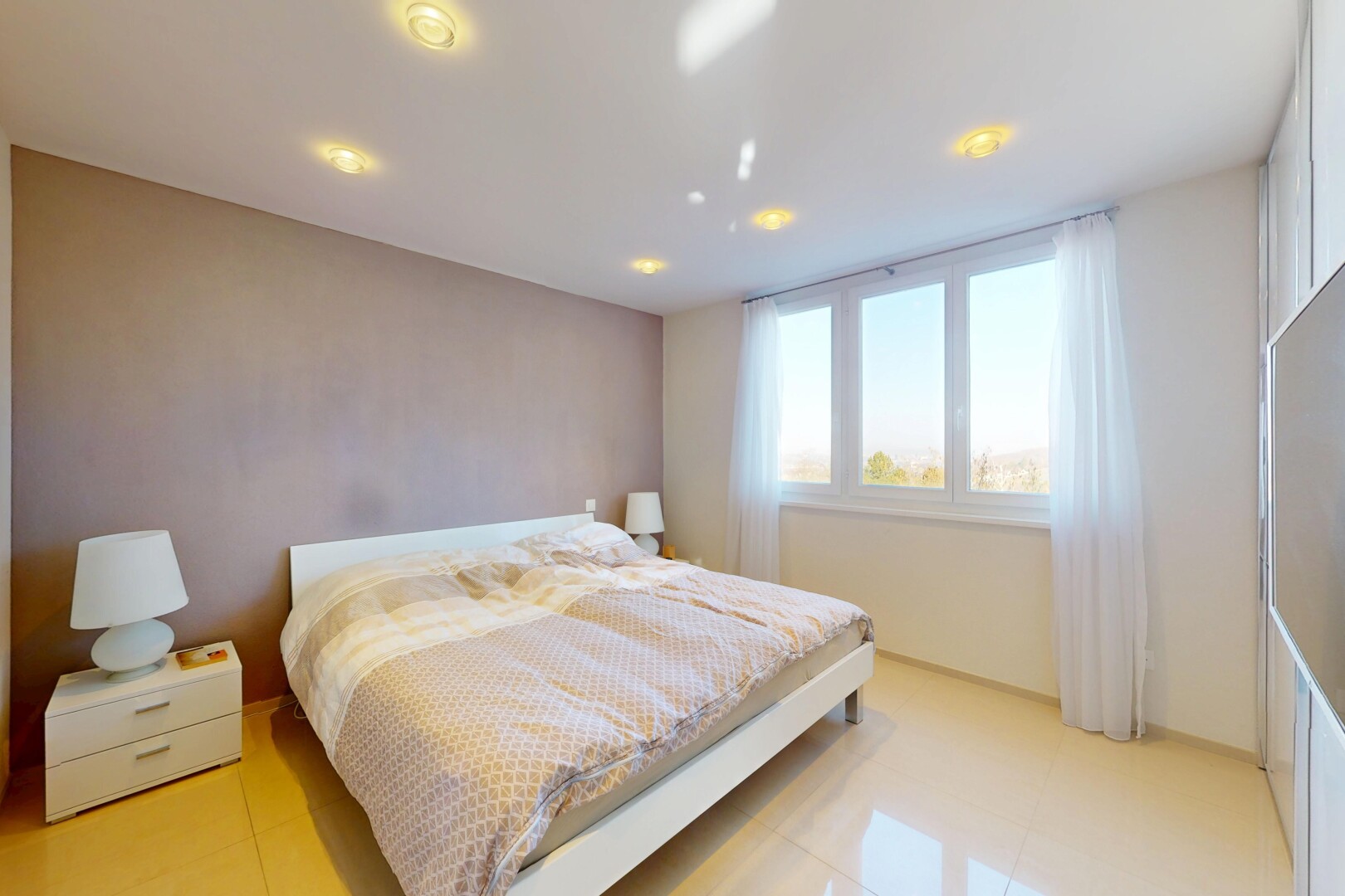 chambre avec cloison sèche et lumière naturelle