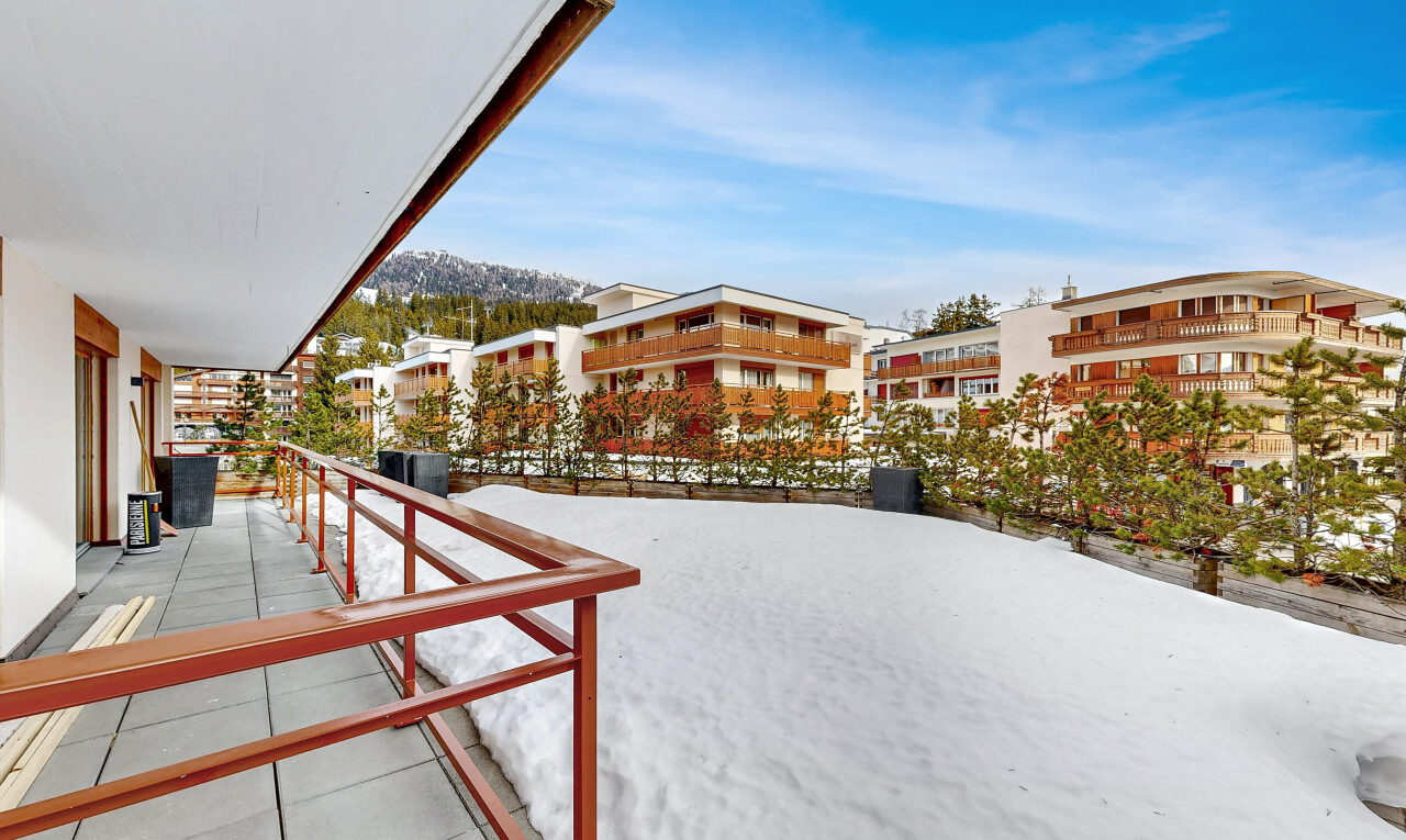 terrasse mit snow, balkon, day time, und from property