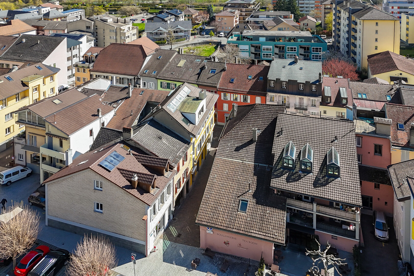 extérieur du bâtiment avec aerial view