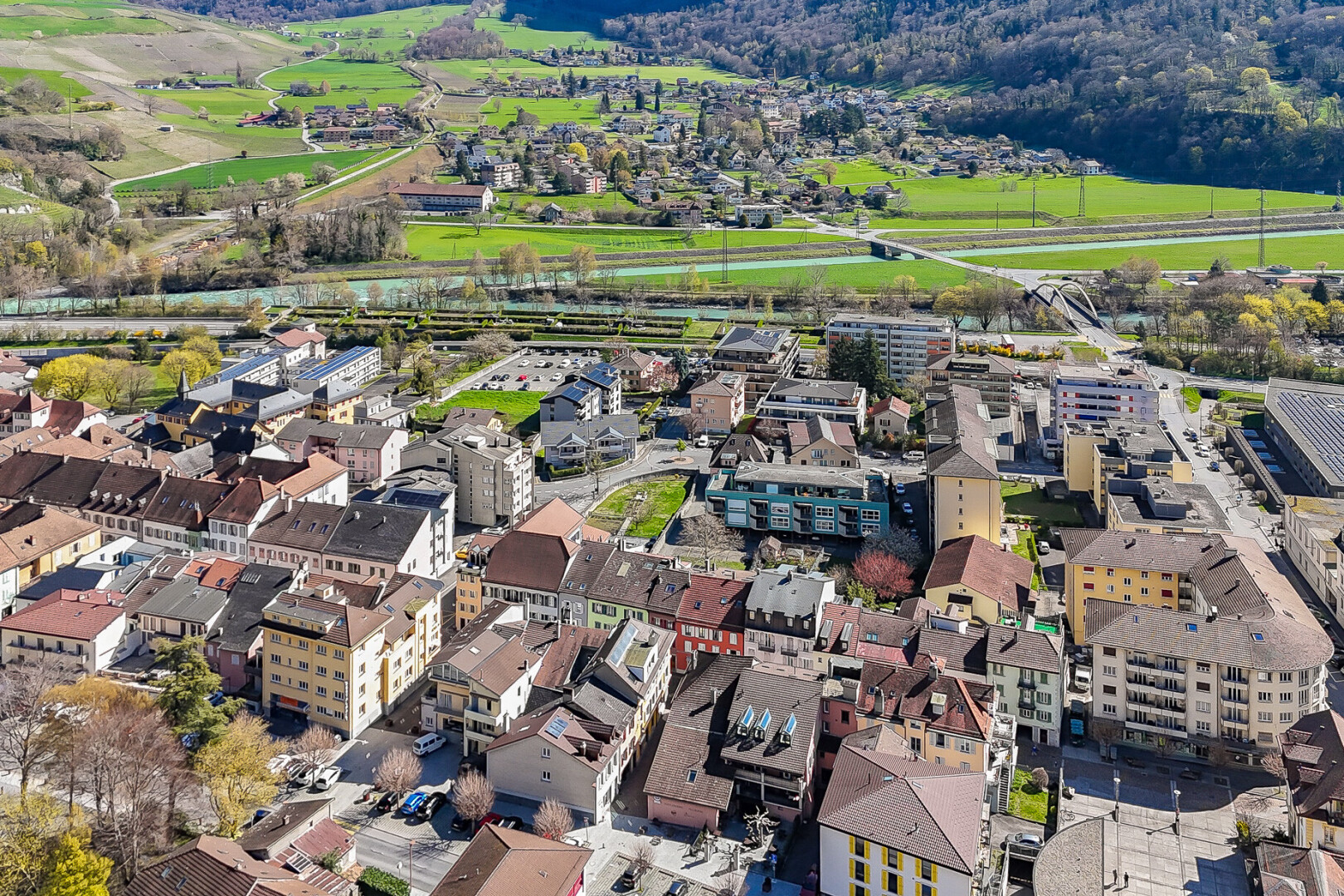 vue sur la montagne avec aerial view