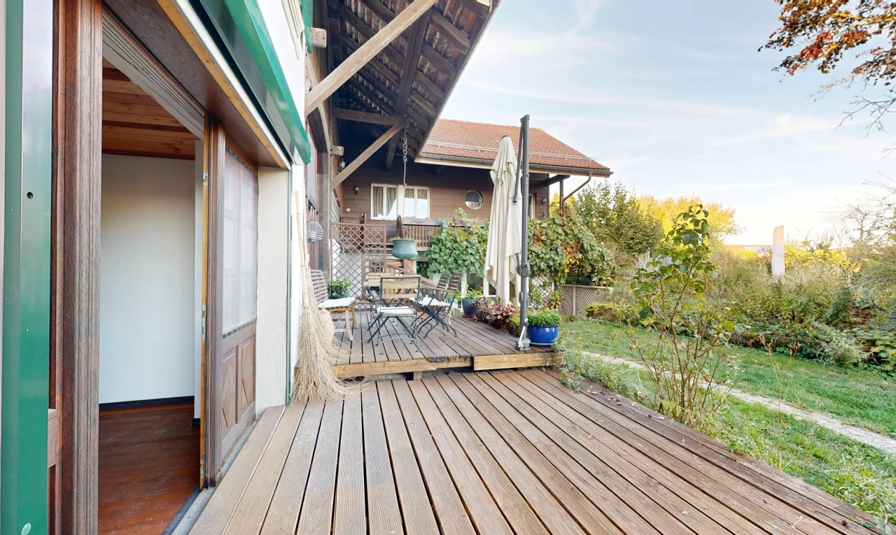 terrasse avec terrasse, from property, et day time