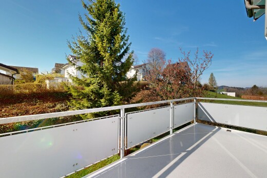 balkon mit day time, from property, und balkon