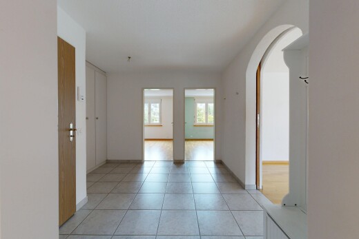 halle / korridor mit inside property, gipskartonwand, drywall, natürliches licht, und natural light