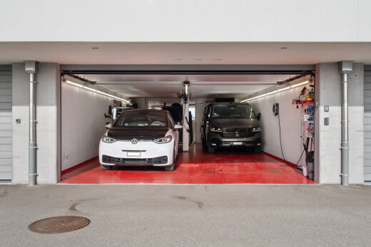 parking avec inside property