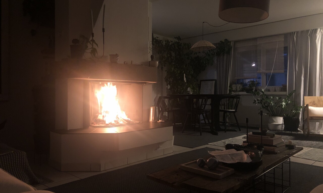 wohnzimmer mit kamin