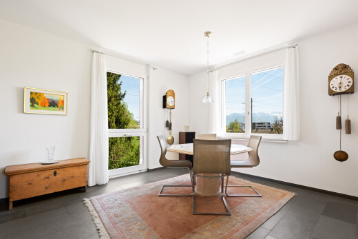 dining space featuring healthy amount of natural light