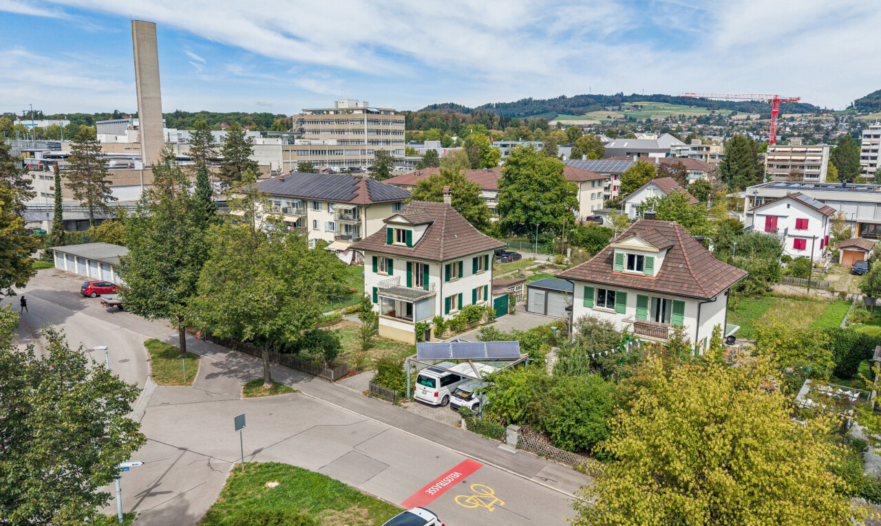 view of property with a residential view