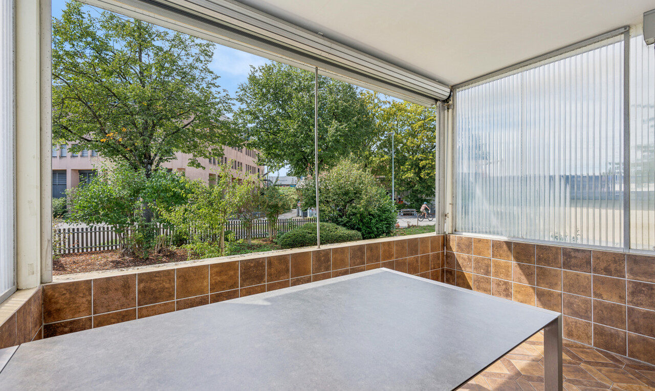 terrasse mit wintergarten, view focus, und day time