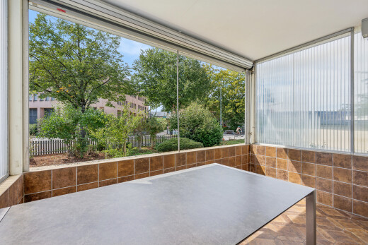 terrasse mit wintergarten, view focus, und day time
