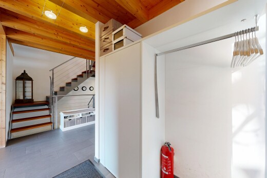 treppe mit treppen, inside property, gipskartonwand, und drywall