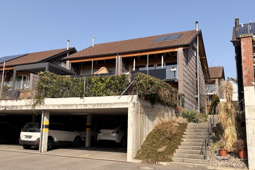 außenansicht mit day time, treppen, und horizontale verkleidung