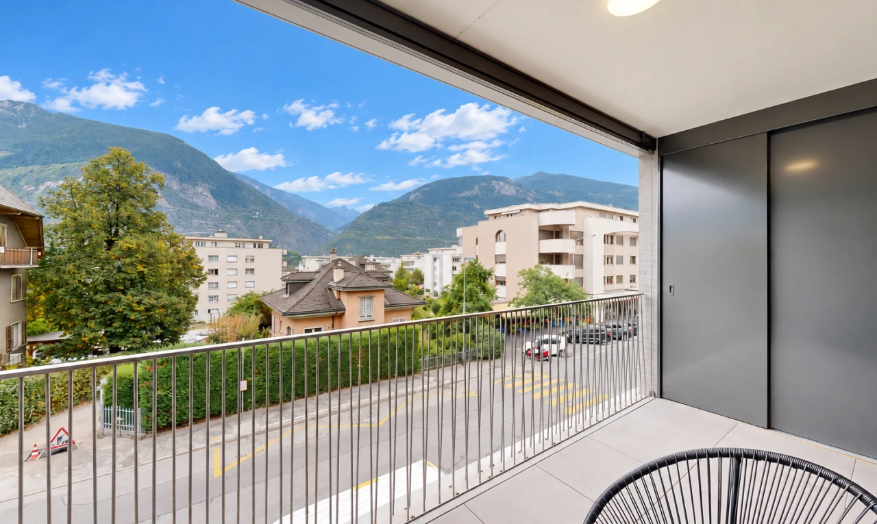 balcon avec mountain view, vue sur la montagne, day time, view focus, et balcon
