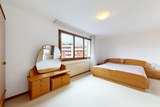 chambre avec drywall, cloison sèche, inside property, carpet, et moquette