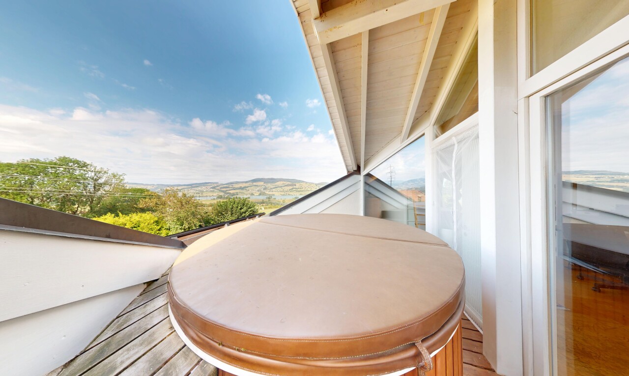 balkon mit whirlpool, balkon, day time, from property, und view focus