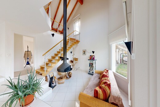 treppe mit hohe decke, high ceiling, gipskartonwand, drywall, und treppen