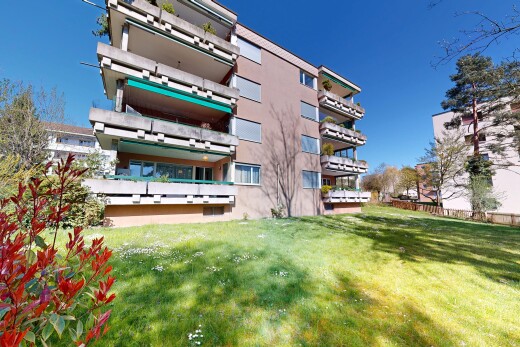 außenansicht mit apartment complex view, blick auf wohnanlage, from community, und day time