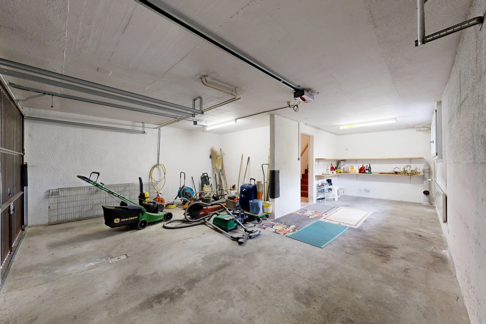 parken mit inside property und markise