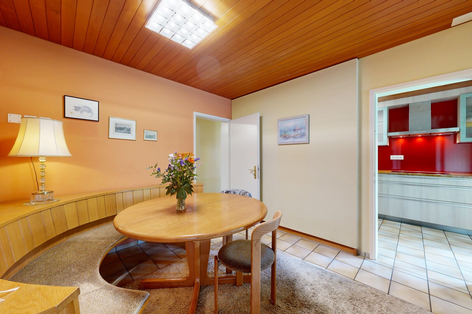 esszimmer mit inside property, wood ceiling, holzdecke, drywall, und gipskartonwand