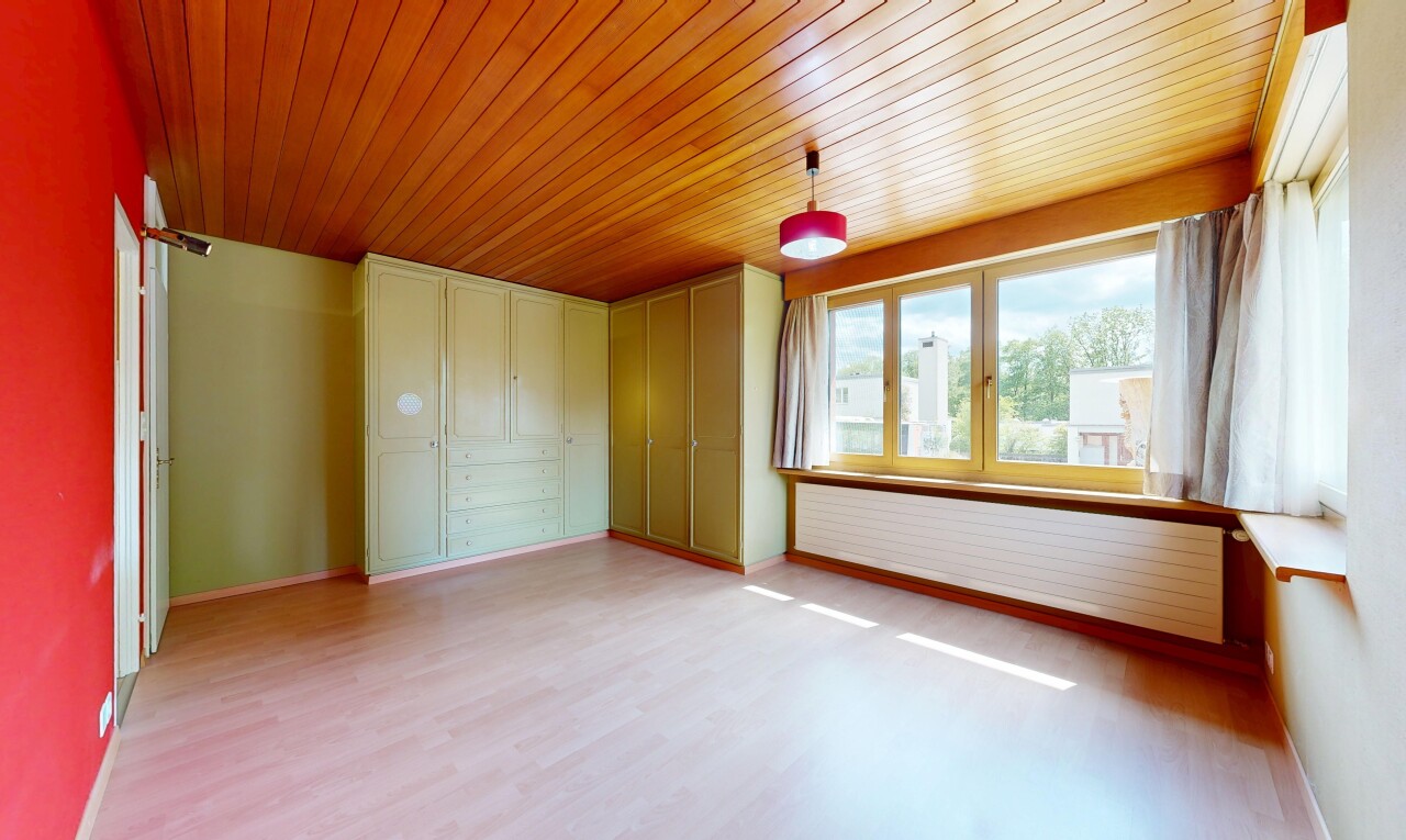 leerer raum mit holzdecke, wood ceiling, inside property, holzfußboden, und wood finish floor
