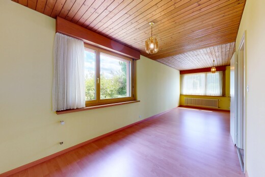leerer raum mit gipskartonwand, drywall, inside property, holzfußboden, und wood finish floor