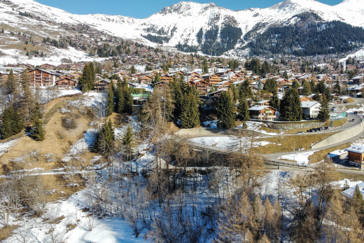 ansicht der immobilienansicht der berge