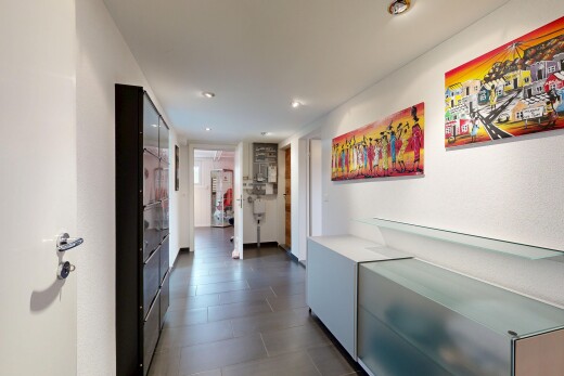 halle / korridor mit inside property, einbauleuchten, recessed lighting, gipskartonwand, und drywall