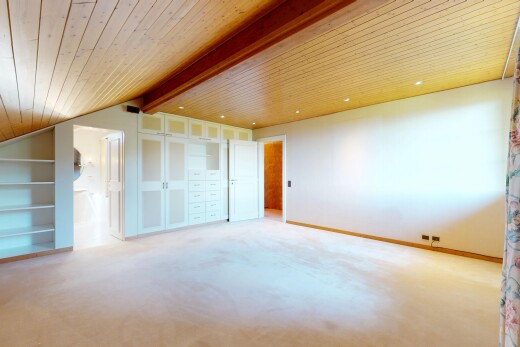 pièce vide avec cloison sèche, drywall, moquette, carpet, et inside property
