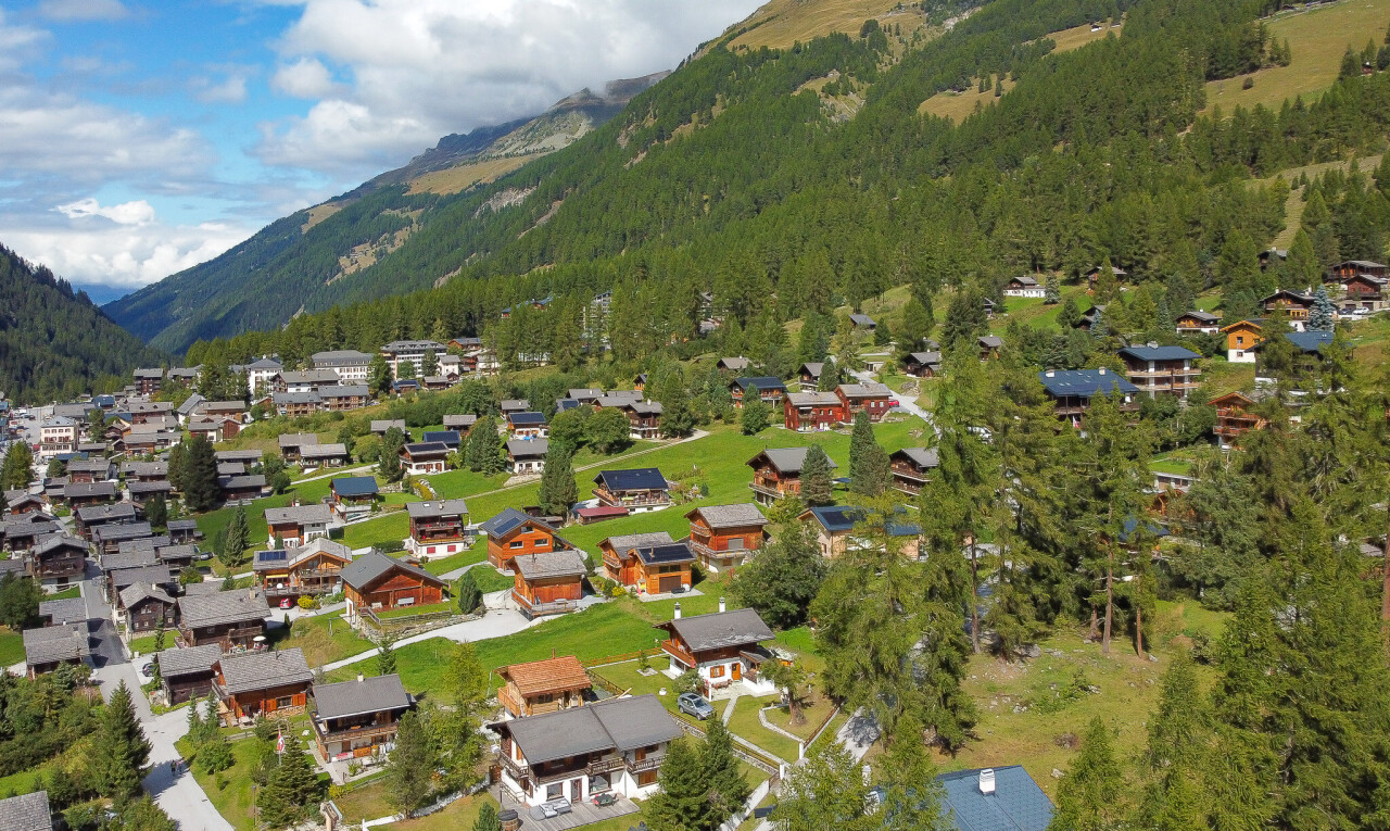 vue sur la montagne avec vue sur la montagne, mountain view, et day time