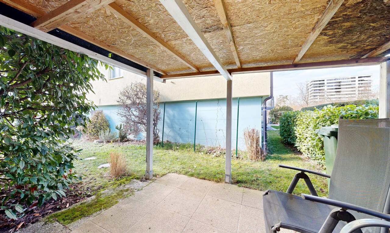 patio / terrace with a patio