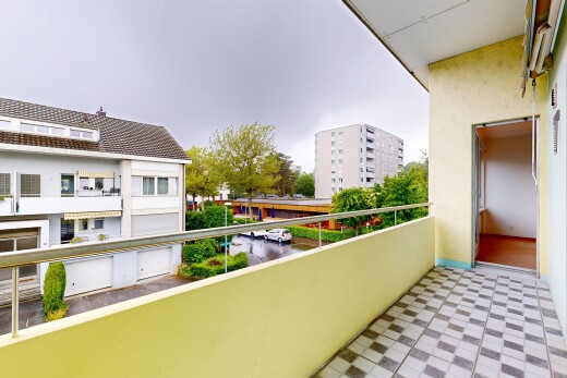 balcon avec balcon, overcast, et from property