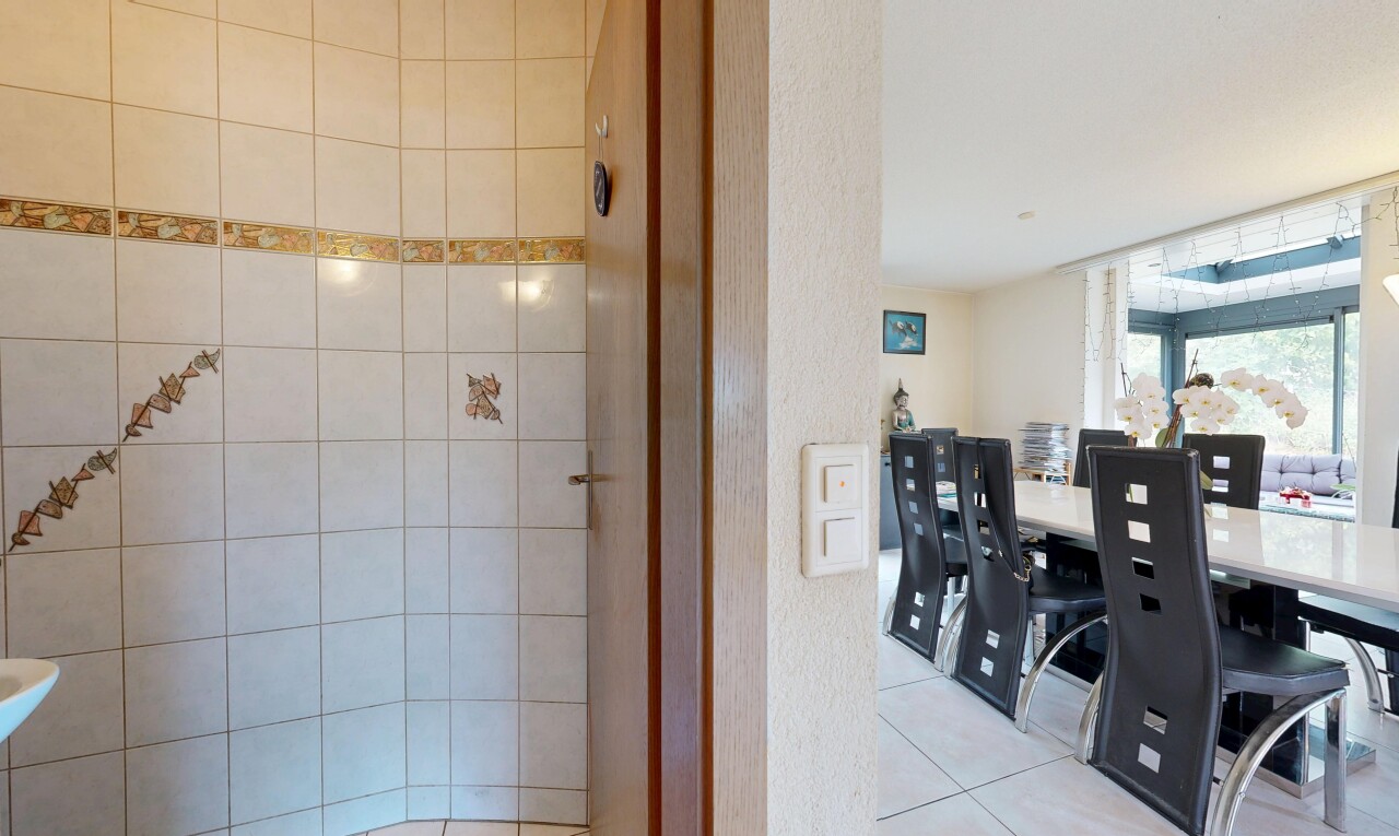 esszimmer mit inside property, tile floor, fliesenboden, und light floor