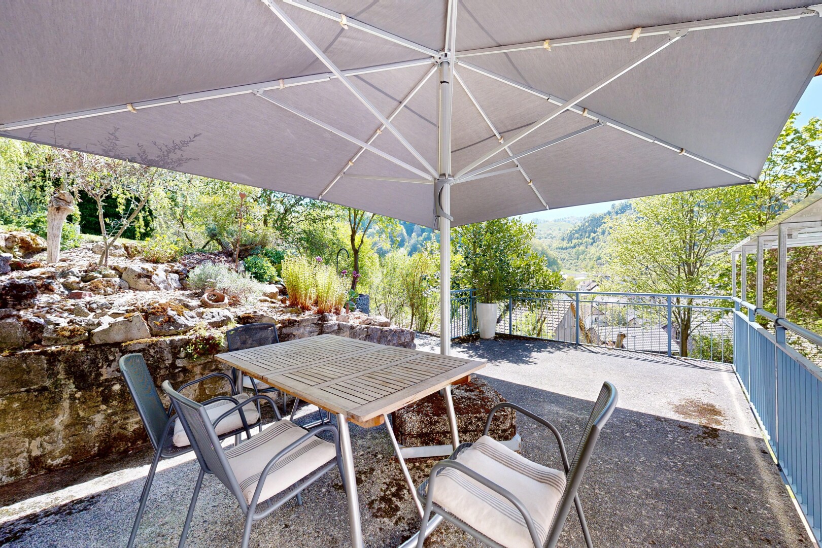 patio / terrace with outdoor dining area and a patio area