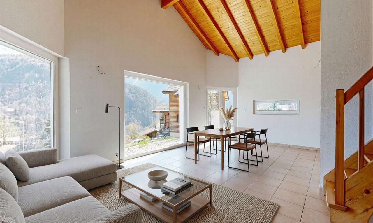 leerer raum mit hohe decke, high ceiling, inside property, treppen, und dachschräge