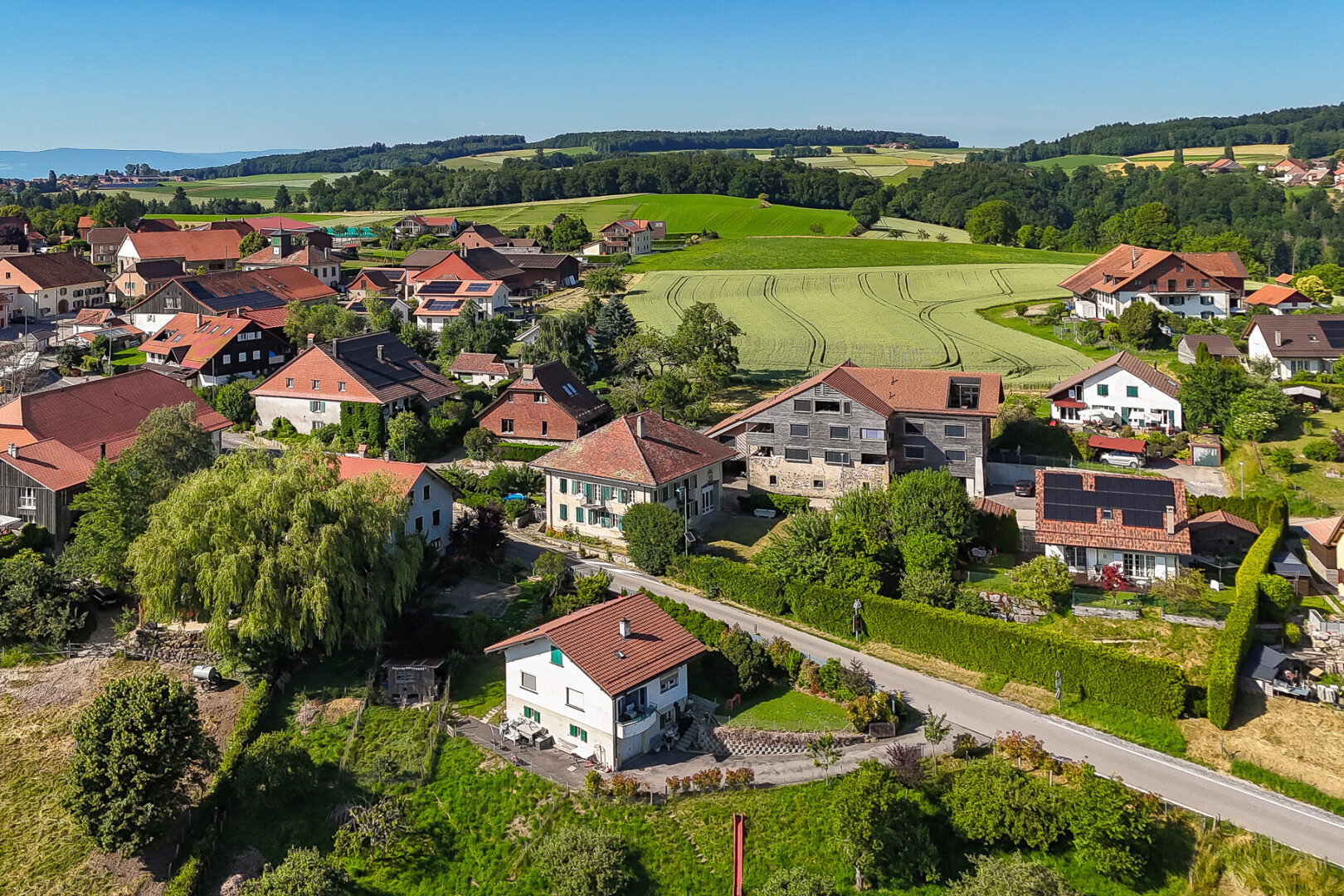 außenansicht mit day time, residential view, wohngebietblick, und aerial view