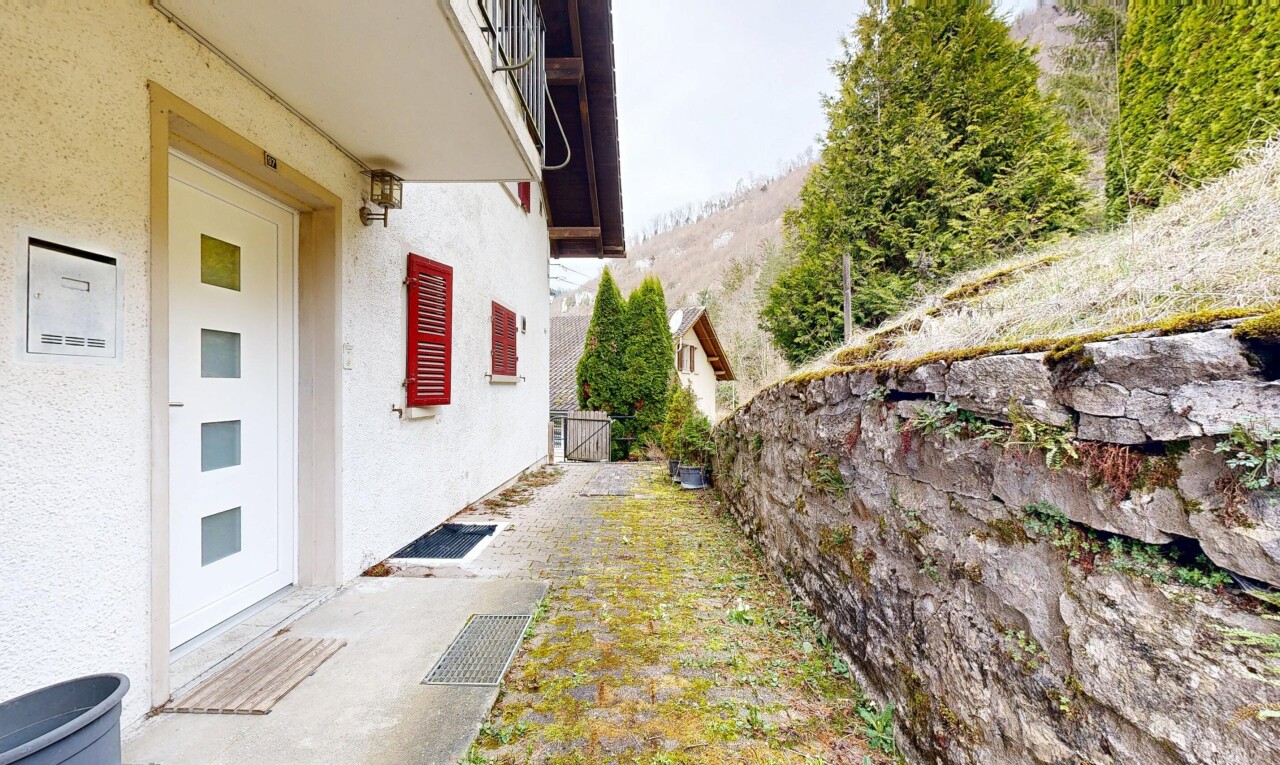 espace extérieur avec clôture