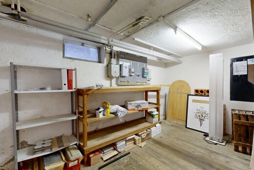 garde-manger avec sous-sol