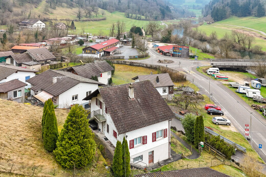 façade avec residential view et vue résidentielle