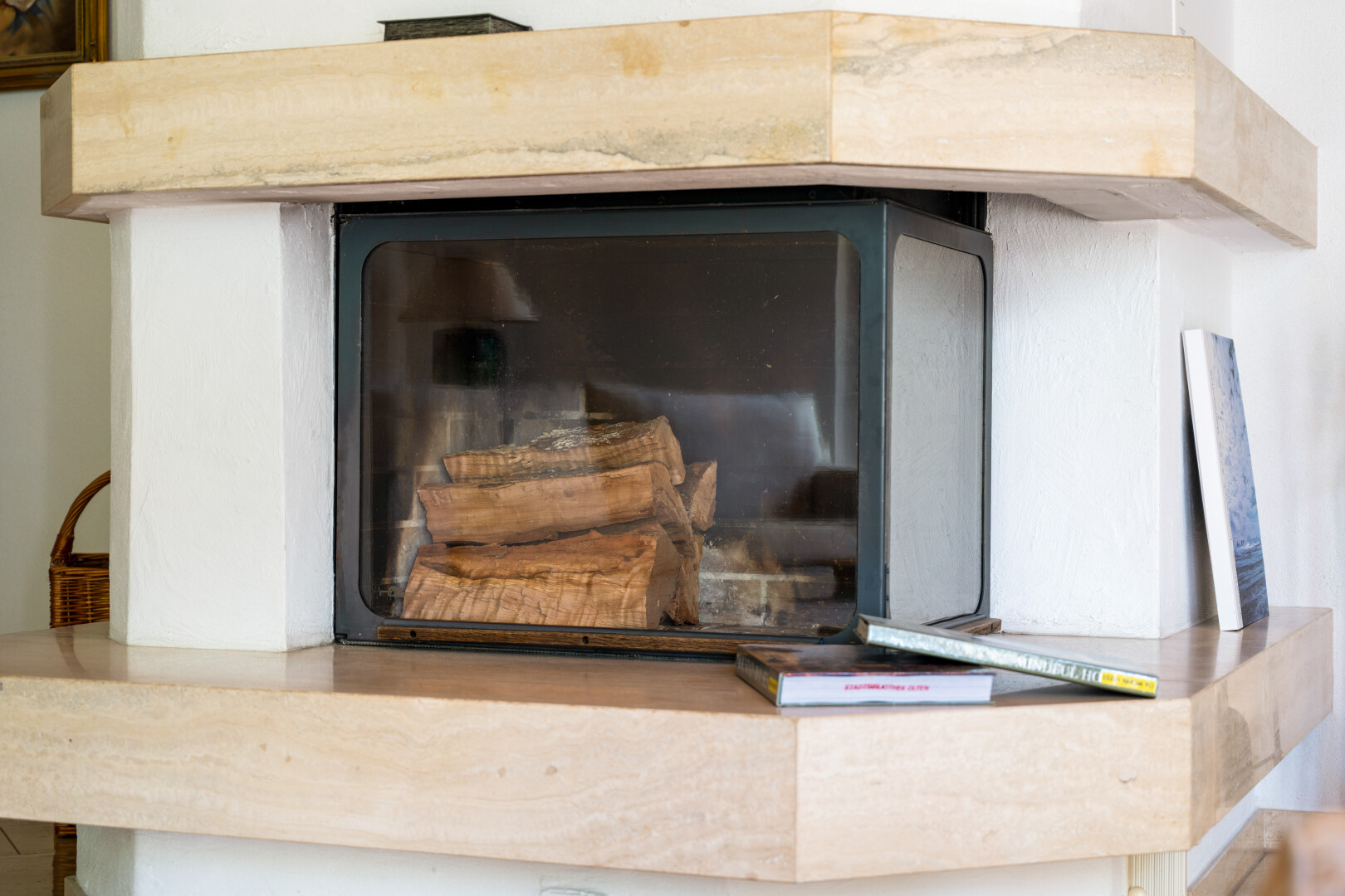 einzelheiten mit feature, drywall, gipskartonwand, interior, und wall / siding