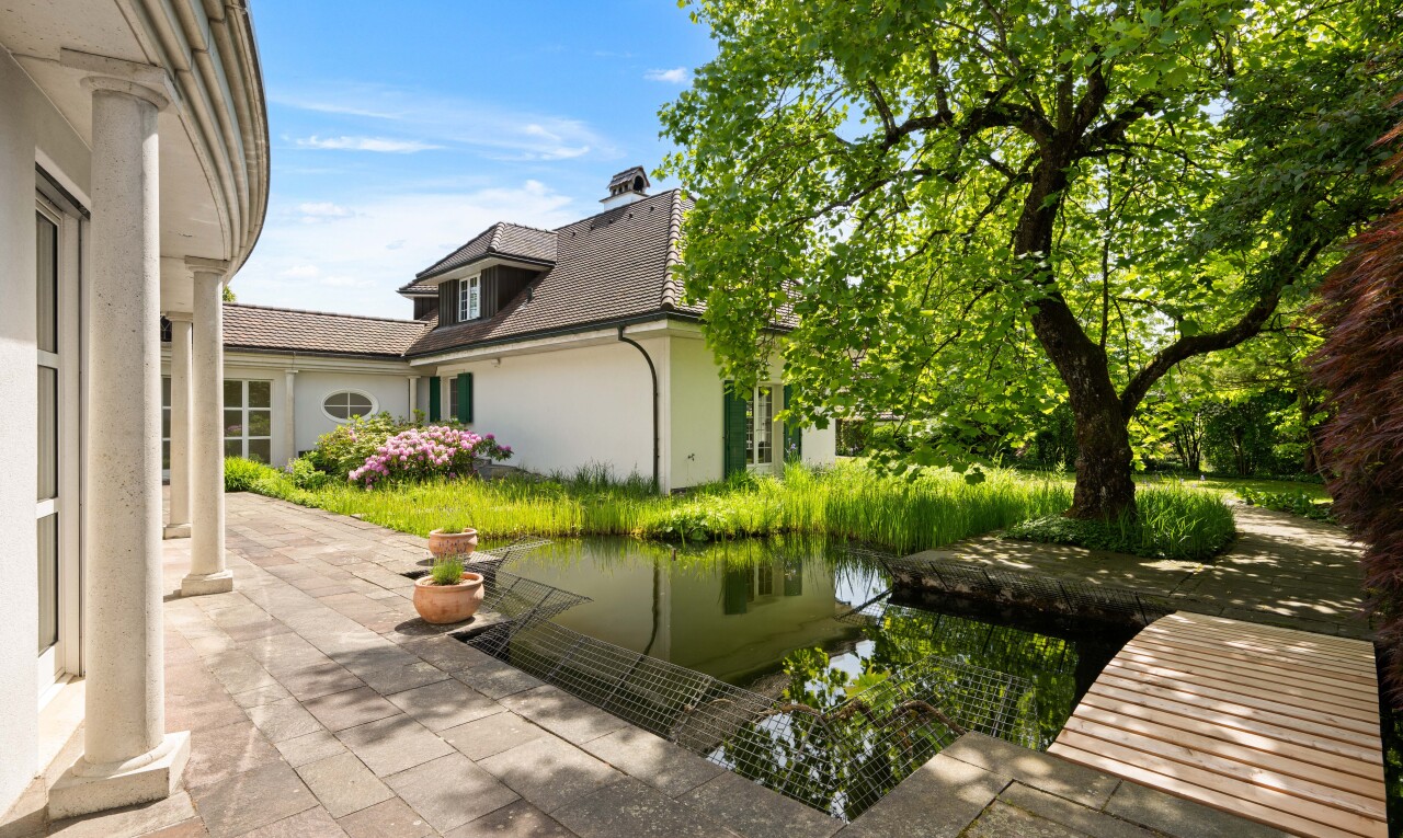 jardin avec day time et from property