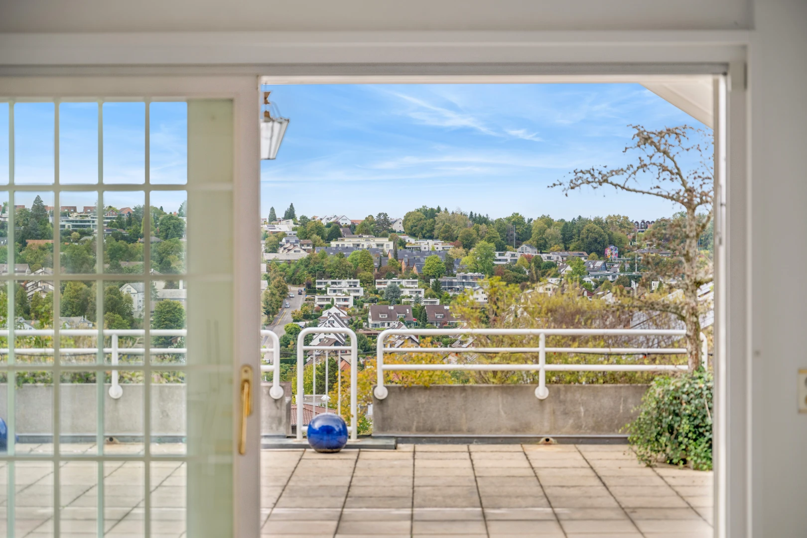 balkon mit balkon, day time, und view focus