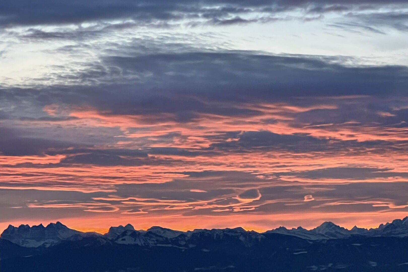 vue sur la montagne avec mountain view et vue sur la montagne
