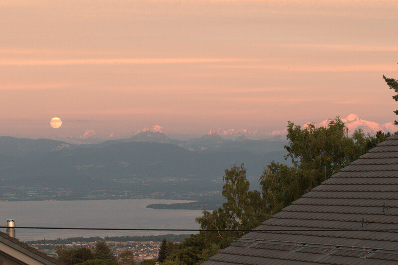 vue sur la mer avec vue sur l'eau, water view, et dusk