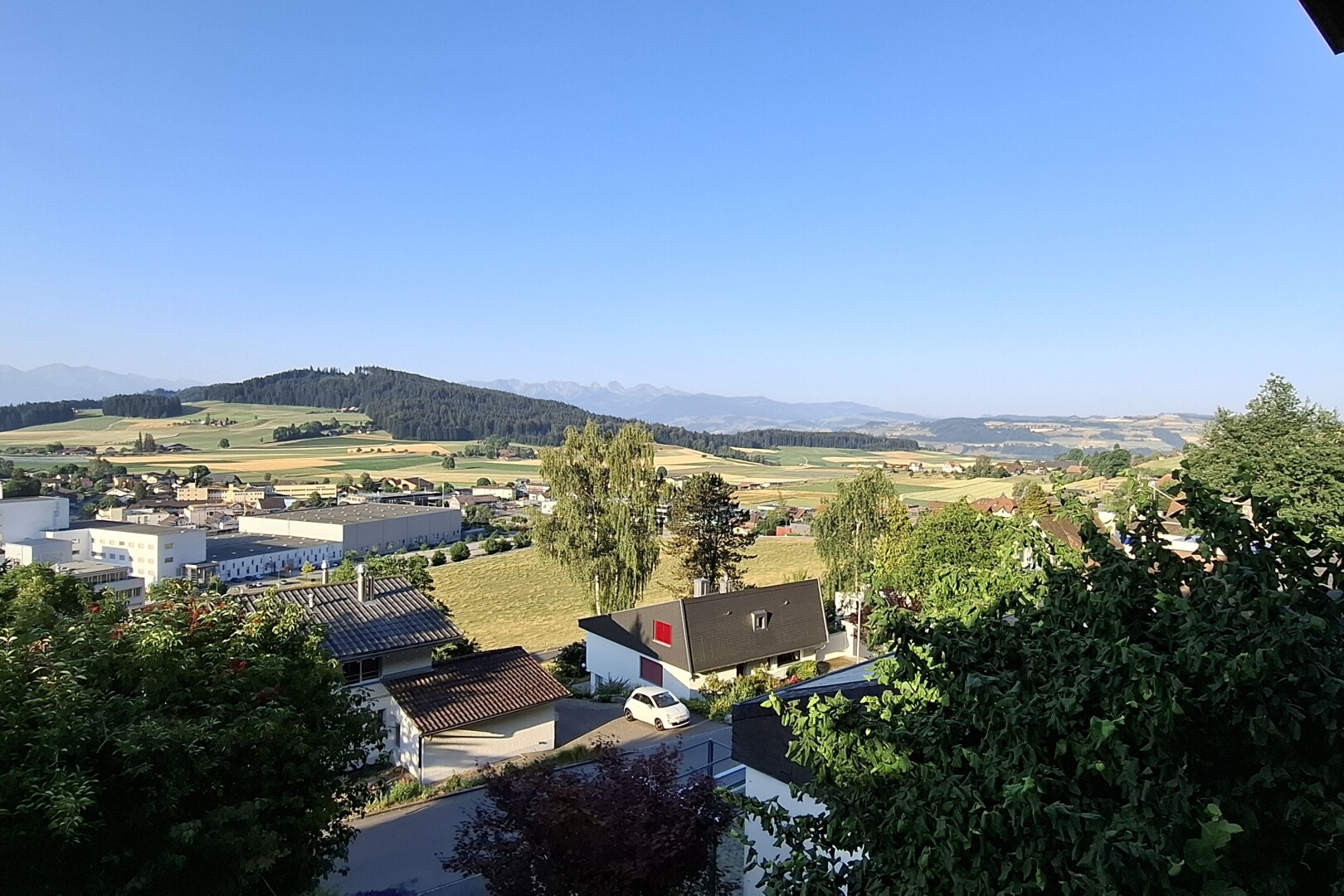außenansicht mit day time